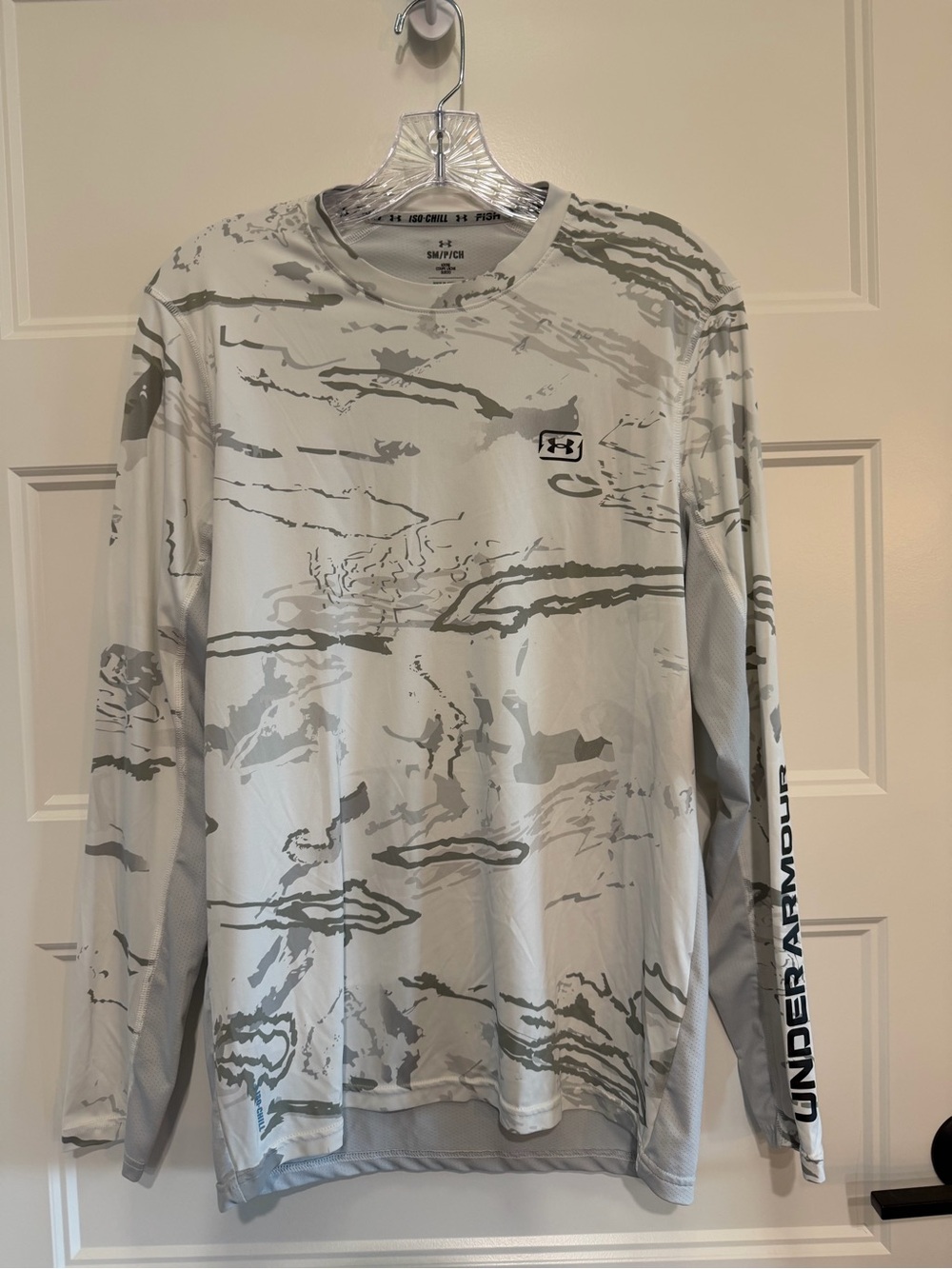 Under Armour Men’s Iso-Chill Fish Pro Camo Long Sleeve Shirt Small